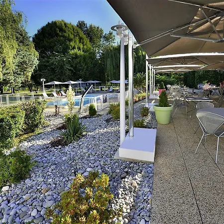 Hotel Novotel Geneve Aeroport France Ferney-Voltaire