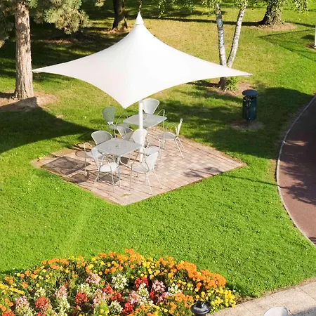 Novotel Geneve Aeroport France Hotel 4*