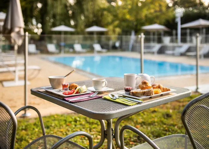 Novotel Geneve Aeroport France Hotel 4*